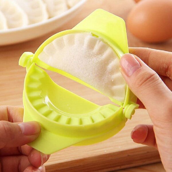 Dumpling Momos Maker Mold Dumpling Press Machine Dumpling Maker Mould Kitchen Hand Dumpling Making Tools Ravioli Mold Wrapper, Baking Pastry Manual Press /CutterMaker - Image 2